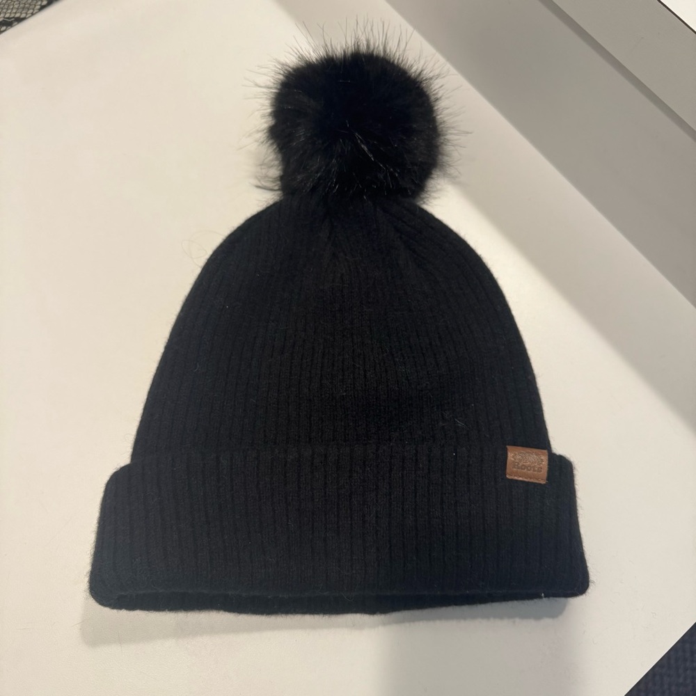 Roots winter hat